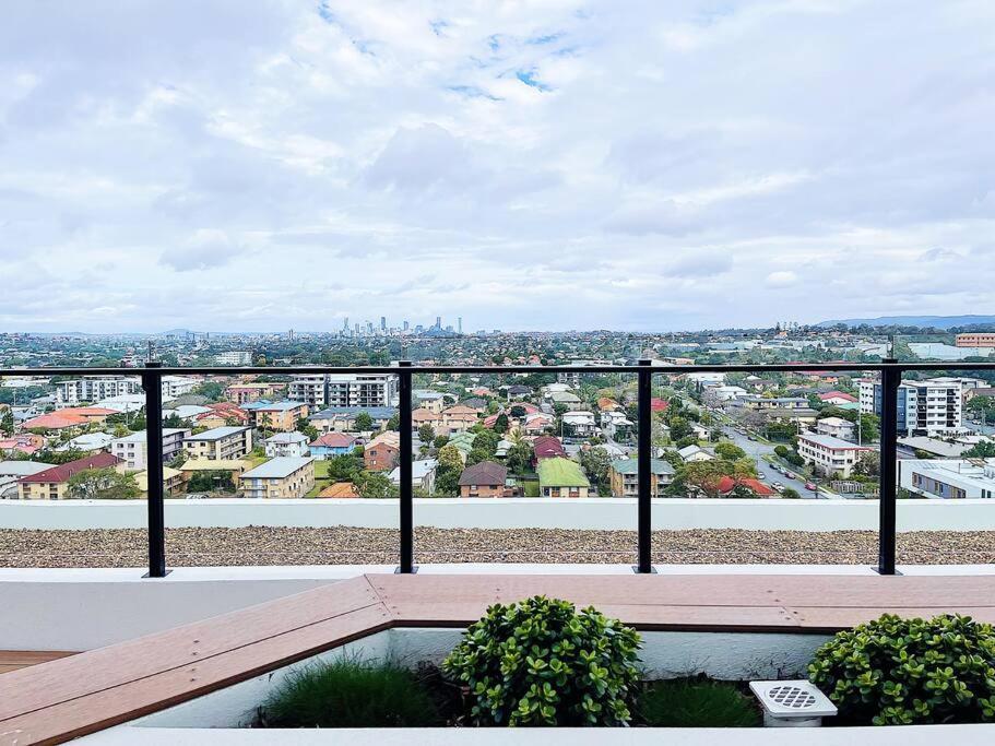 New Modern Apartment Next To Westfield Chermside Brisbane Exterior photo